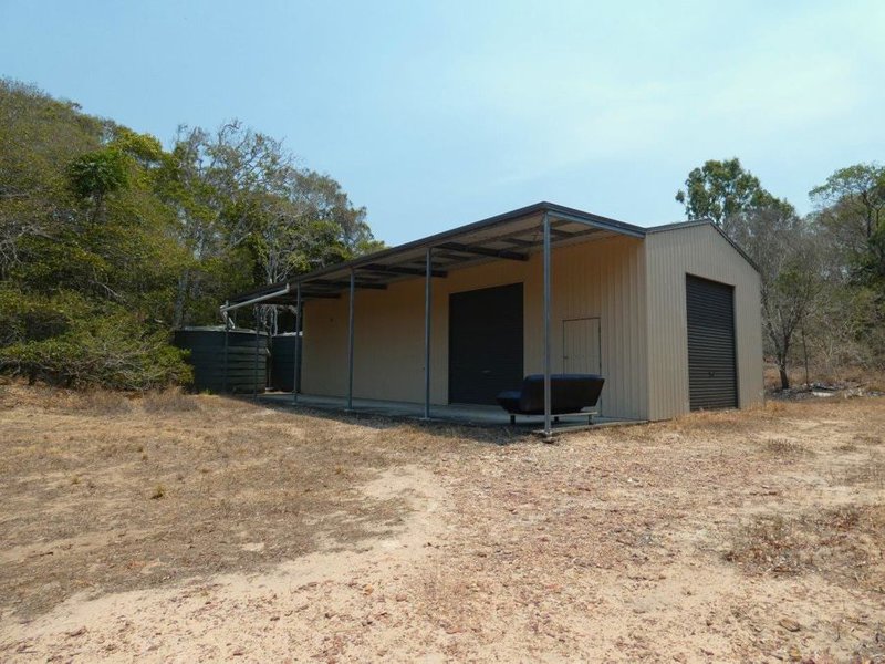 Photo - 614 Fingerfield Road, Deepwater QLD 4674 - Image 4