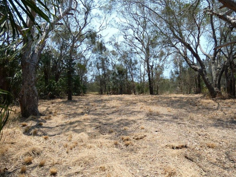 Photo - 614 Fingerfield Road, Deepwater QLD 4674 - Image 25