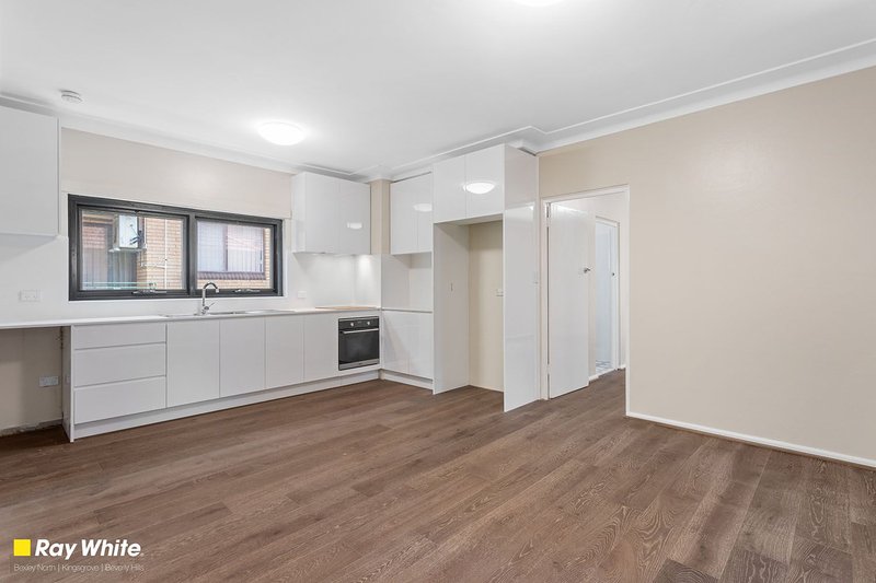 Photo - 6/14 Jubilee Avenue, Carlton NSW 2218 - Image 2