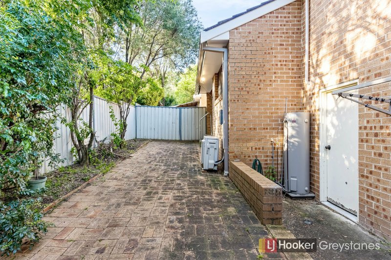 Photo - 6/140 Dunmore Street, Wentworthville NSW 2145 - Image 6