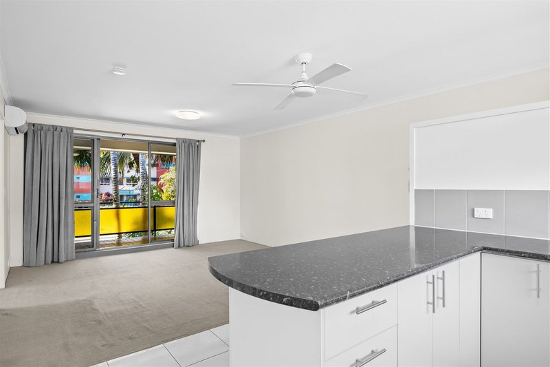 Photo - 6/141-143 Duporth Avenue, Maroochydore QLD 4558 - Image 6