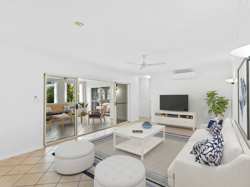 Photo - 614/2-10 Greenslopes Street, Cairns North QLD 4870 - Image 4