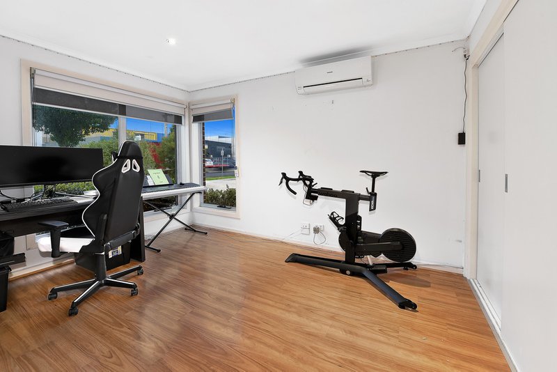 Photo - 6/143 Sussex Street, Pascoe Vale VIC 3044 - Image 9