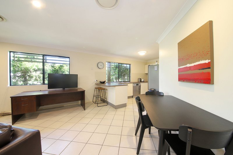 Photo - 6/146 Pembroke Road, Coorparoo QLD 4151 - Image 4