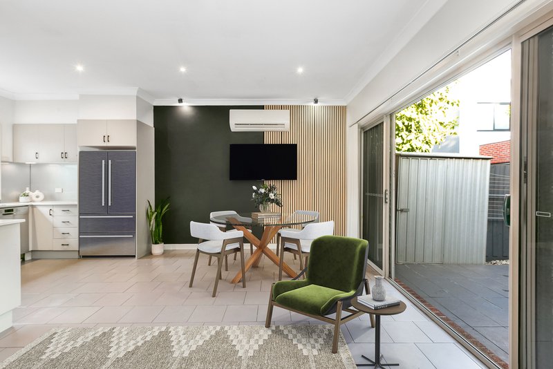 Photo - 6/15-17 Chaleyer Street, Reservoir VIC 3073 - Image 3