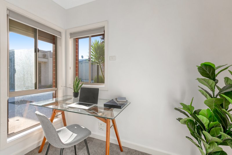 Photo - 6/15-17 Chaleyer Street, Reservoir VIC 3073 - Image 9