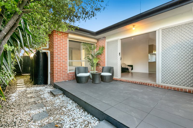 Photo - 6/15-17 Chaleyer Street, Reservoir VIC 3073 - Image 10