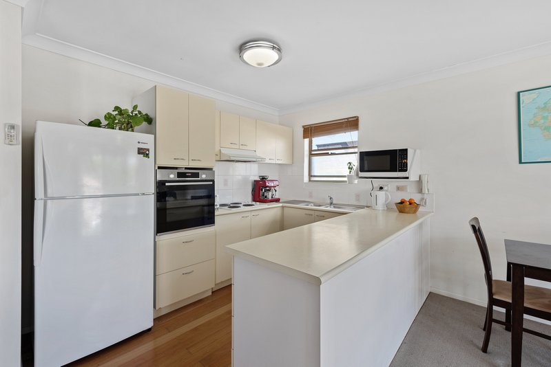 Photo - 6/15 Cambridge Street, Bulimba QLD 4171 - Image 4