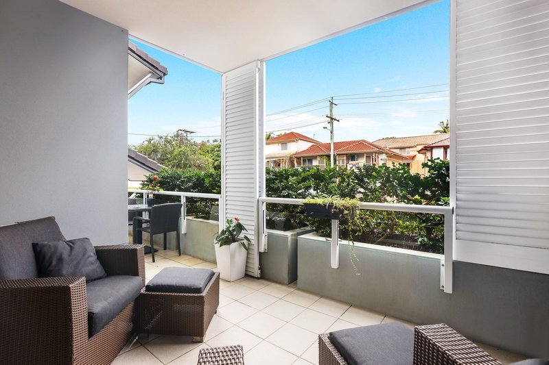 Photo - 6/15 Clark Street, Biggera Waters QLD 4216 - Image 2