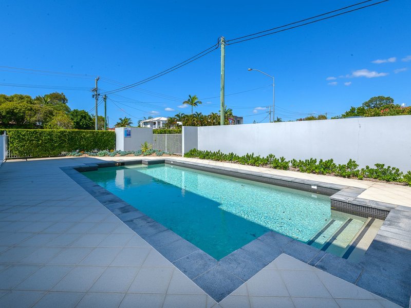 Photo - 6/15 Clark Street, Biggera Waters QLD 4216 - Image 12