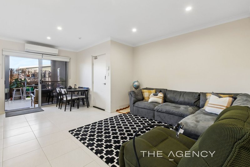 Photo - 6/15 Kweda Way, Nollamara WA 6061 - Image 4