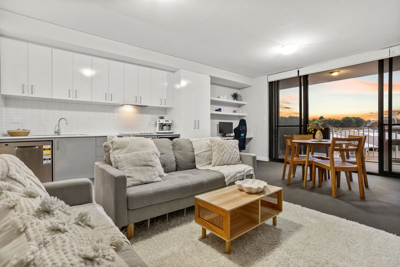 Photo - 6/15 Pallett Avenue, Spearwood WA 6163 - Image 1
