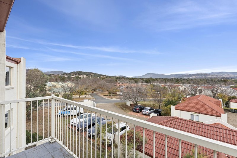 Photo - 6/15 Tenison-Woods Circuit, Bonython ACT 2905 - Image 8