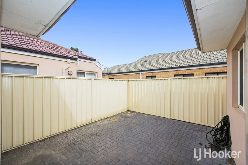 Photo - 6/15 Third Avenue, Kelmscott WA 6111 - Image 11