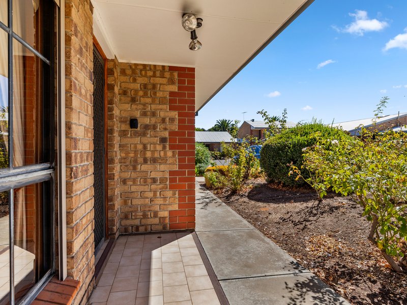 Photo - 6/15 Tretter Street, Morphett Vale SA 5162 - Image 3