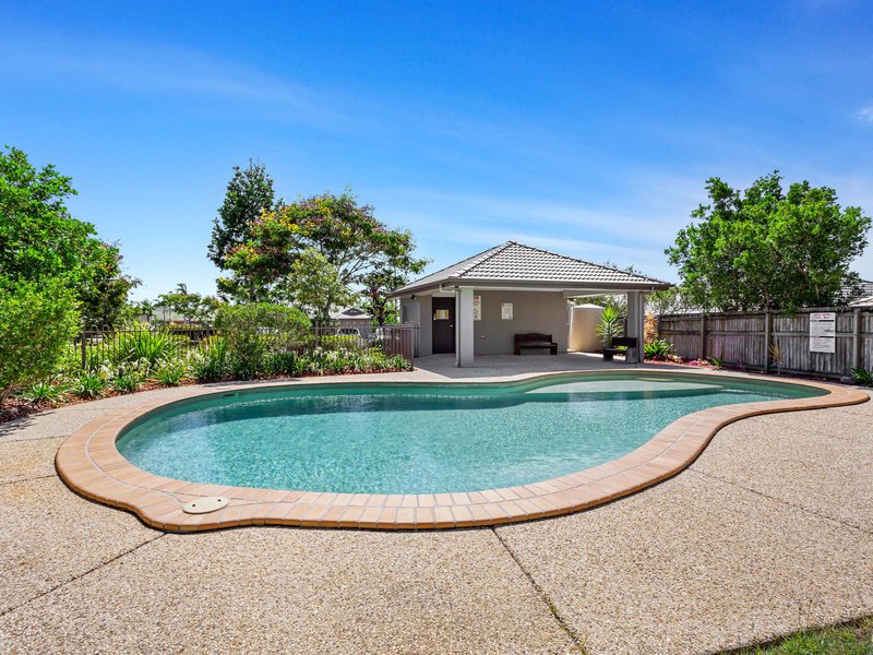 Photo - 6/150-166 Rosehill Drive, Burpengary QLD 4505 - Image 15