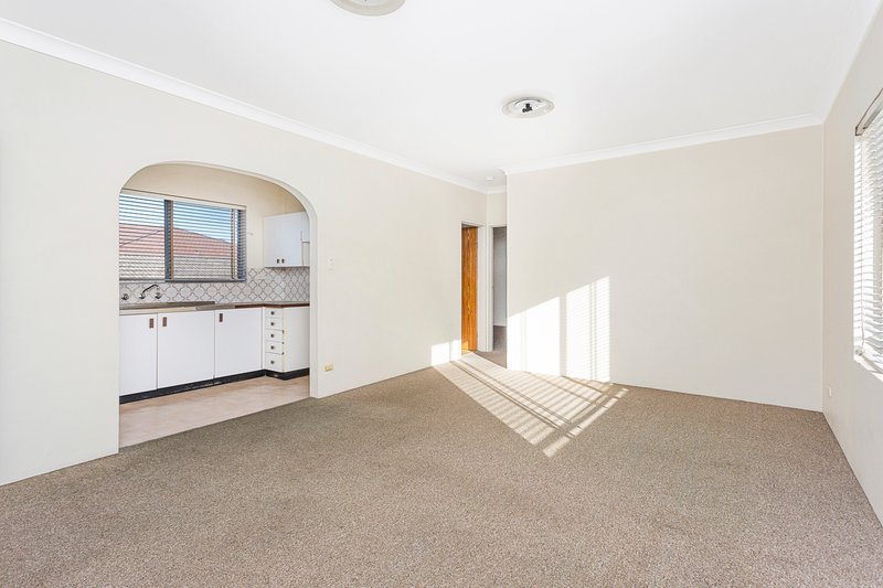 Photo - 6/150 Russell Avenue, Dolls Point NSW 2219 - Image 3