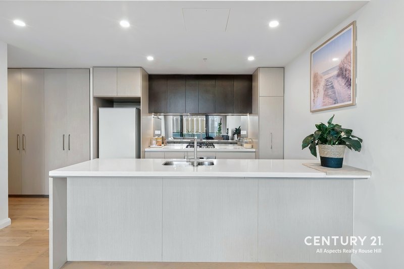 Photo - 615/32 Civic Way, Rouse Hill NSW 2155 - Image 4