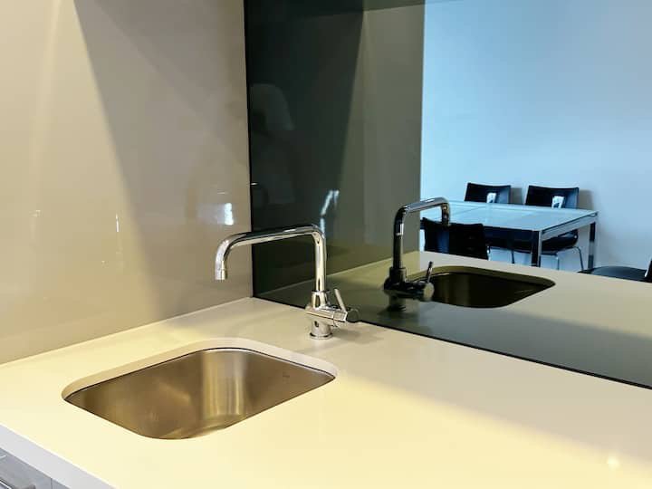 Photo - 615/338 Kings Way, South Melbourne VIC 3205 - Image 5