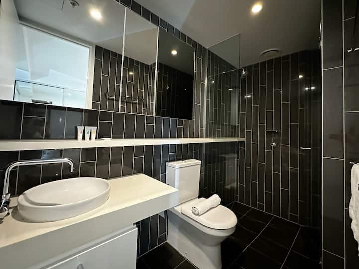 Photo - 615/338 Kings Way, South Melbourne VIC 3205 - Image 7
