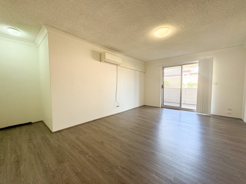 Photo - 6/158-160 Lethbridge Street, Penrith NSW 2750 - Image 2