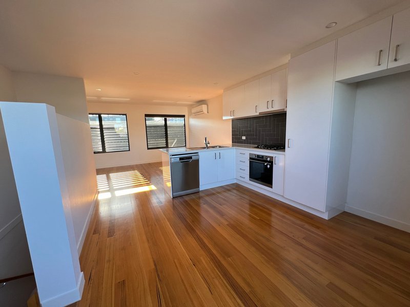 Photo - 6/158 Waterloo Road, Oak Park VIC 3046 - Image 7