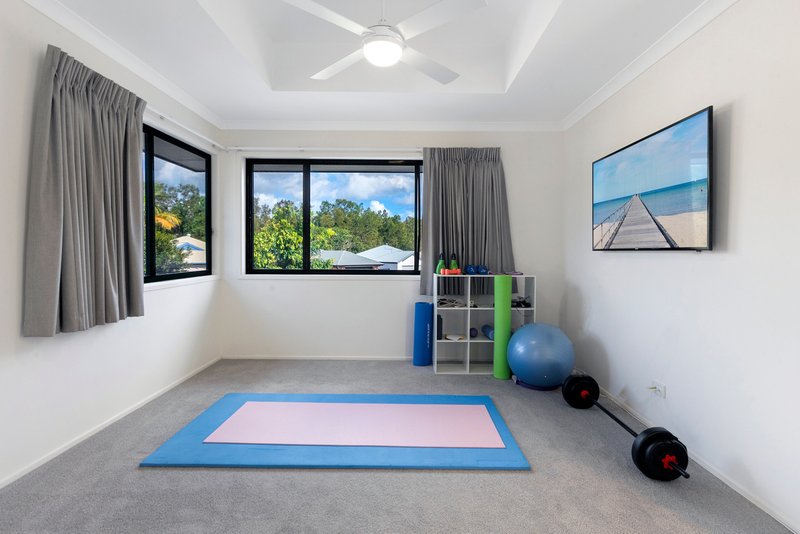 Photo - 6/16-18 Gardendale Crescent, Burleigh Waters QLD 4220 - Image 12