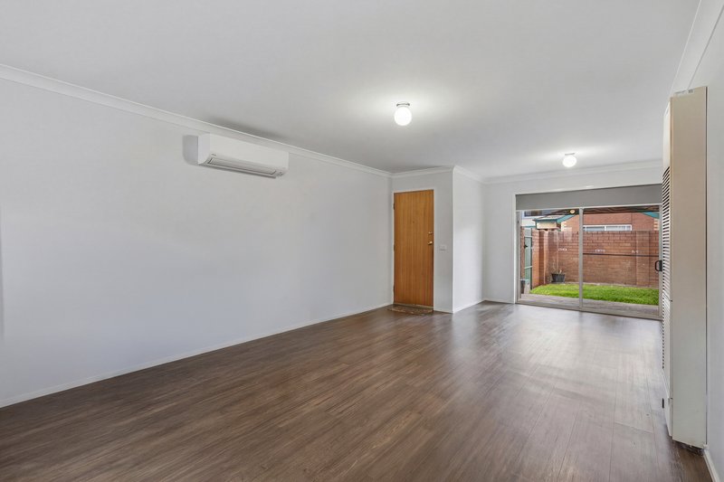 Photo - 6/16 Helmer Street, Mooroopna VIC 3629 - Image 5