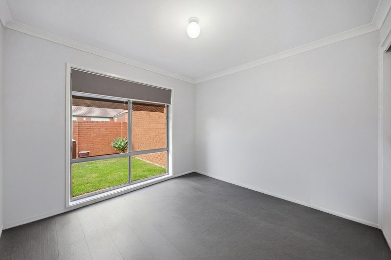Photo - 6/16 Helmer Street, Mooroopna VIC 3629 - Image 6