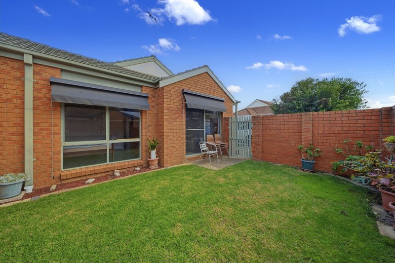 Photo - 6/16 Helmer Street, Mooroopna VIC 3629 - Image 9