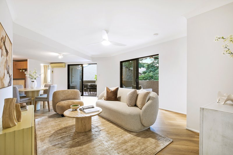 Photo - 6/16 Jellicoe Street, Coorparoo QLD 4151 - Image 3