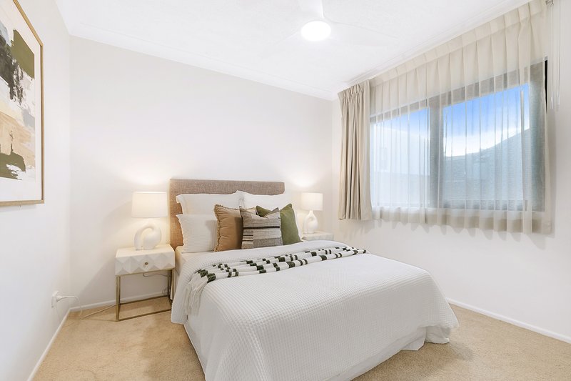 Photo - 6/16 Jellicoe Street, Coorparoo QLD 4151 - Image 12