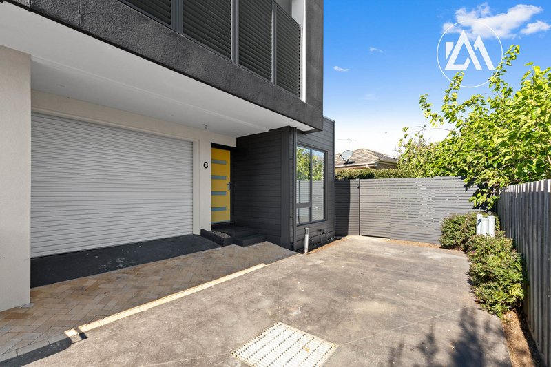 Photo - 6/16 Mereweather Avenue, Frankston VIC 3199 - Image 13