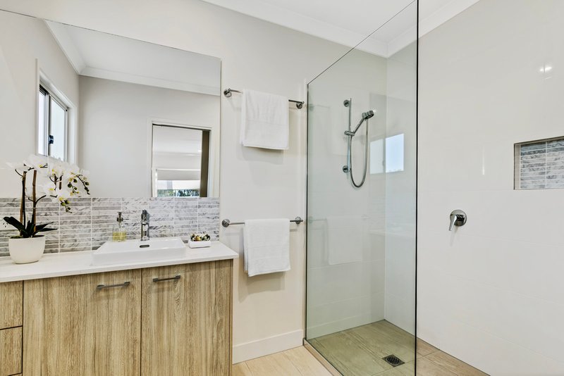 Photo - 616 Tide Avenue, Maroochydore QLD 4558 - Image 13