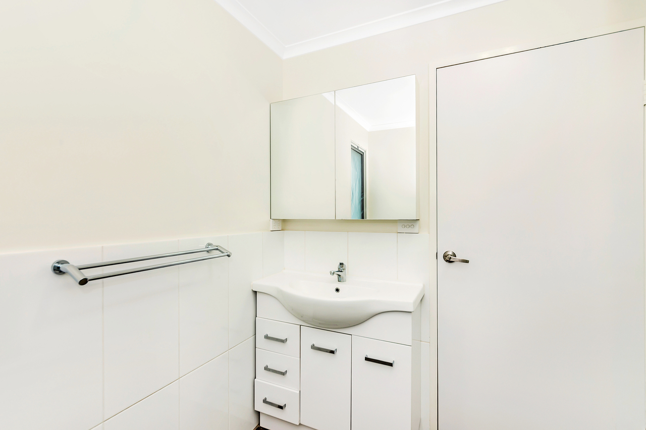 6/161 Uriarra Road, Crestwood, NSW 2620 - Image 6