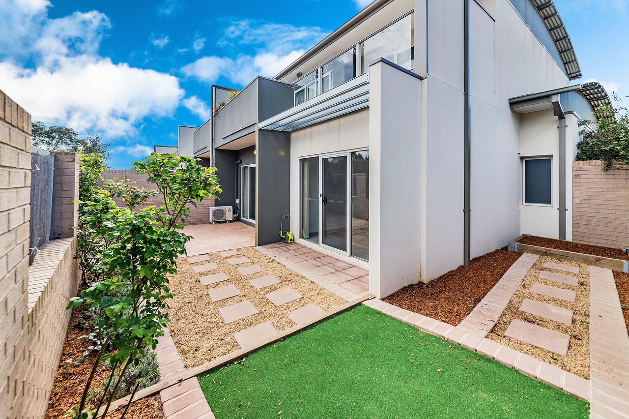 6/161 Uriarra Road, Crestwood, NSW 2620 - Image 8
