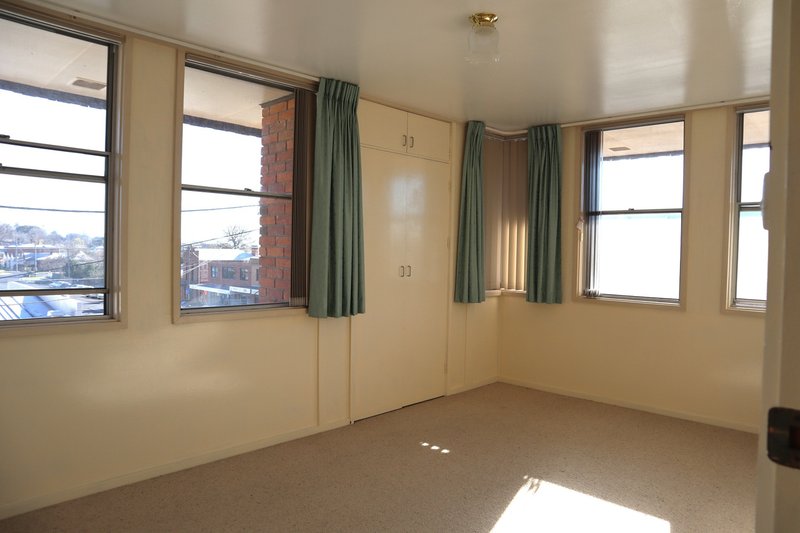Photo - 6/162 Russell Street, Bathurst NSW 2795 - Image 2