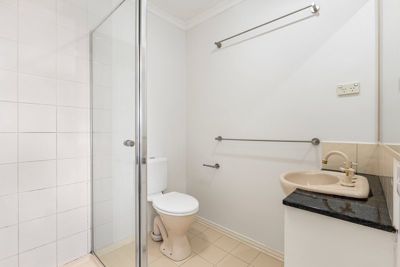 Photo - 6/166-168 Poath Road, Hughesdale VIC 3166 - Image 8