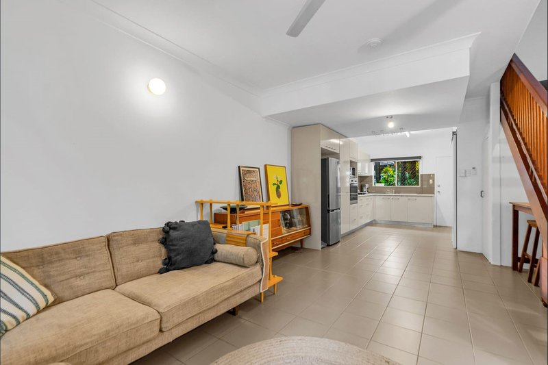 Photo - 6/17-19 Marett Street, Stratford QLD 4870 - Image 20