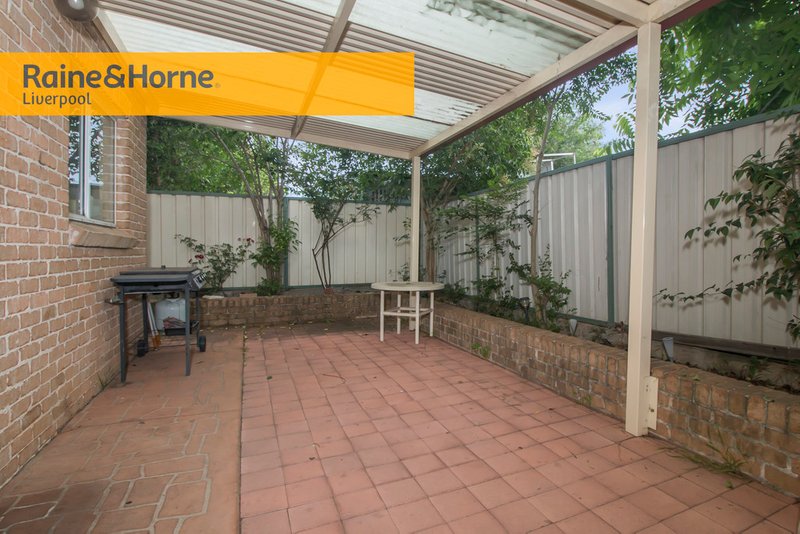 Photo - 6/17-19 Mayberry Crescent, Liverpool NSW 2170 - Image 5