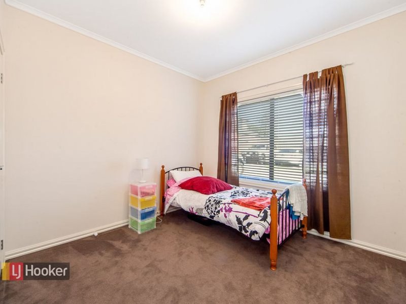 Photo - 6/17 Elizabeth St , Cranbourne North VIC 3977 - Image 5