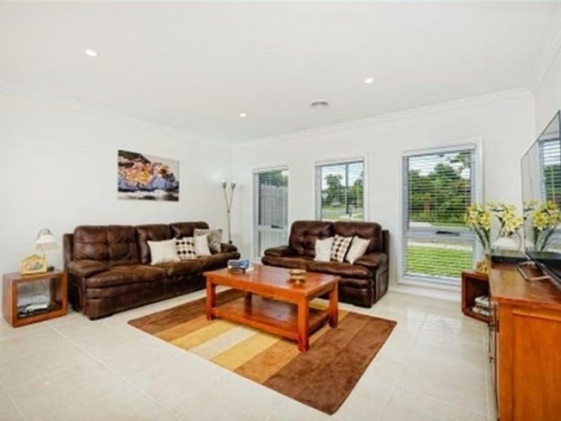 Photo - 617 Elm Street, Albury NSW 2640 - Image 2