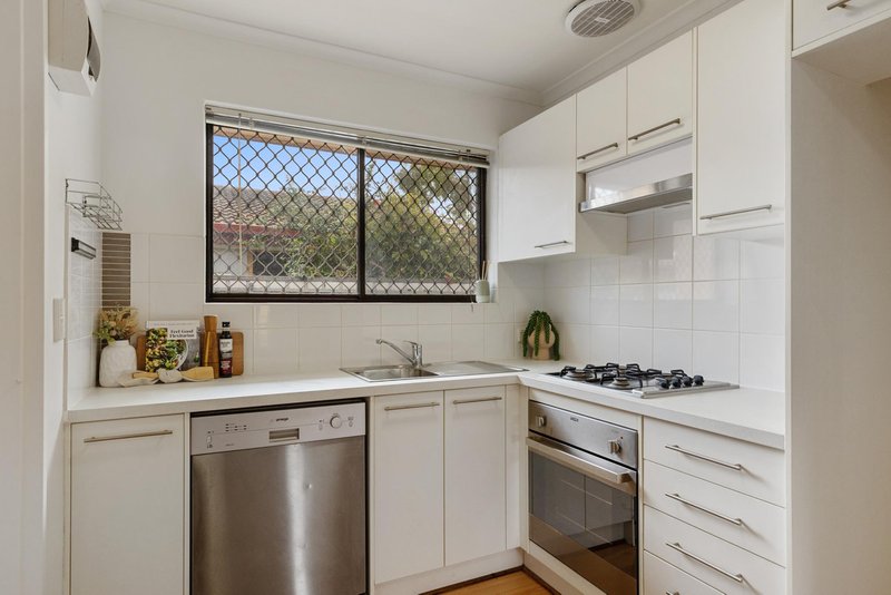 Photo - 6/17 Thirza Avenue, Mitchell Park SA 5043 - Image 5