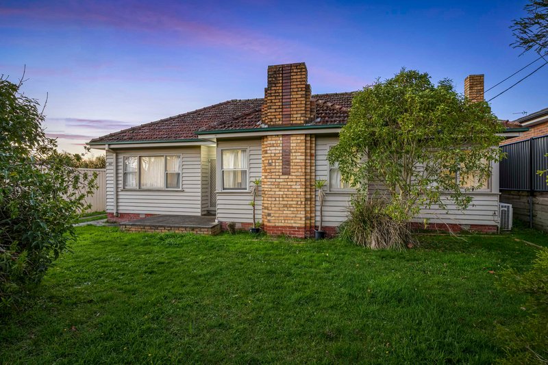 Photo - 617 York Street, Ballarat East VIC 3350 - Image 1