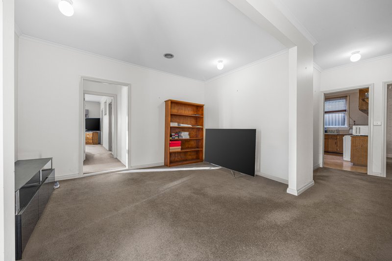 Photo - 617 York Street, Ballarat East VIC 3350 - Image 9