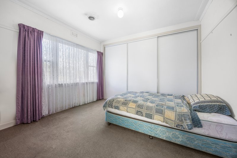 Photo - 617 York Street, Ballarat East VIC 3350 - Image 11