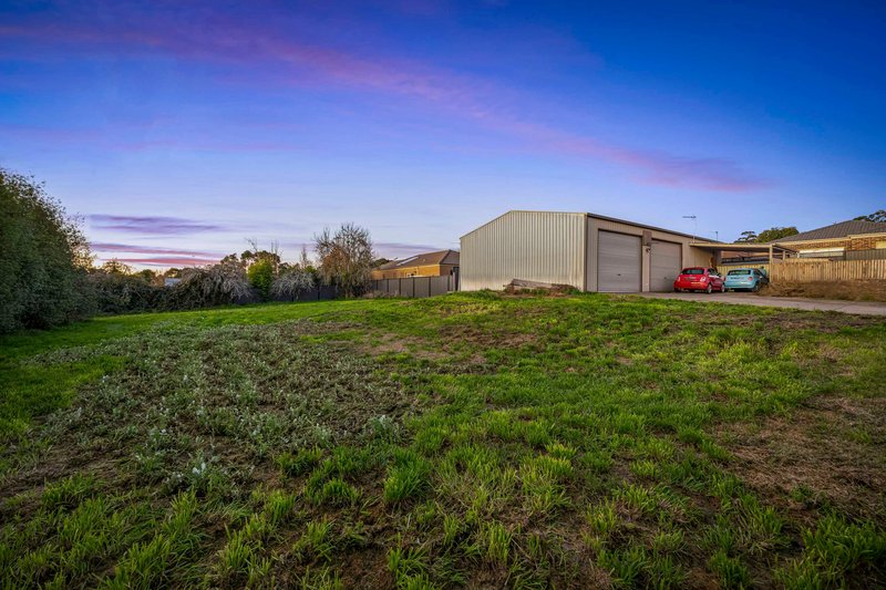 Photo - 617 York Street, Ballarat East VIC 3350 - Image 19