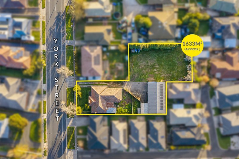 Photo - 617 York Street, Ballarat East VIC 3350 - Image 23