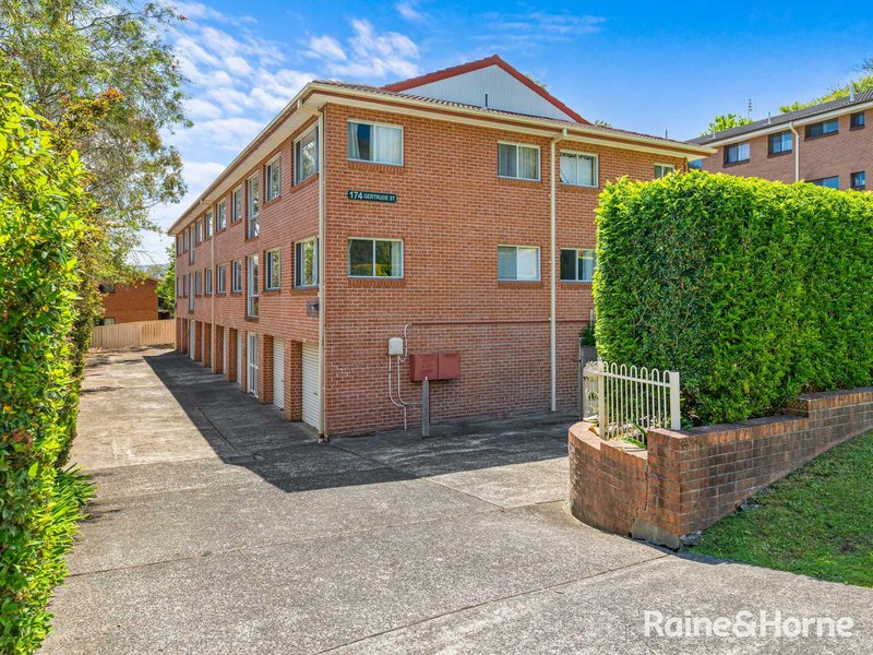 6/174 Gertrude Street, Gosford NSW 2250