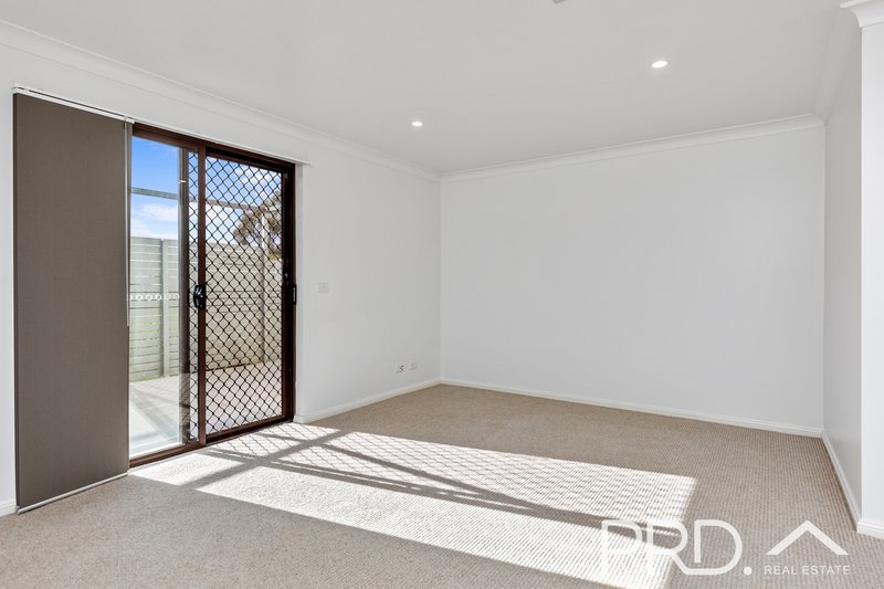 Photo - 6/176 Capper Street, Tumut NSW 2720 - Image 8